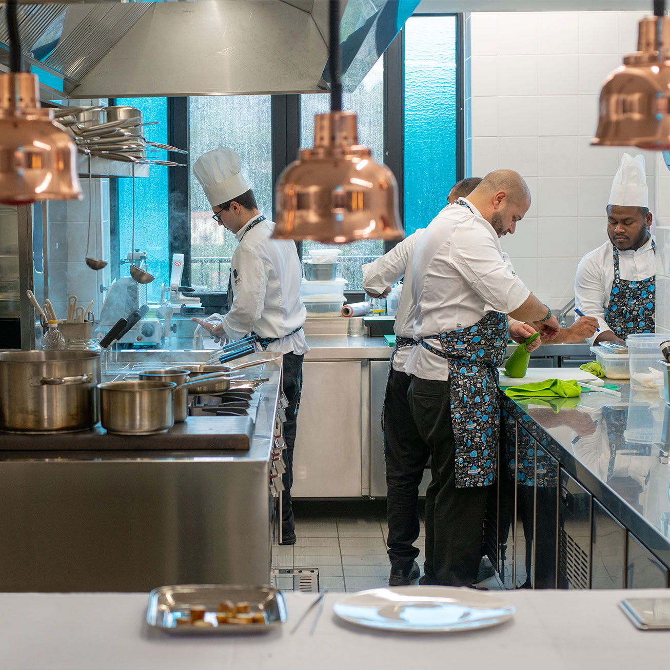 blu-restaurant-service-2